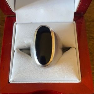 Sterling silver black onyx’s stone vintage ring